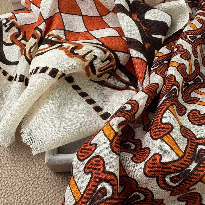 スーパーコピー セリーヌ マフラー