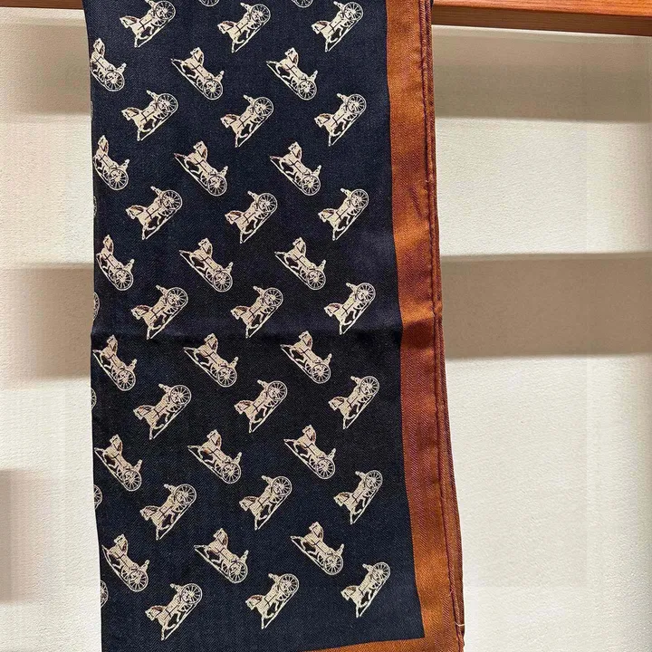 スーパーコピー セリーヌ マフラー