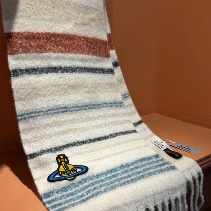 スーパーコピー ヴィヴィアン・ウエストウッド マフラー