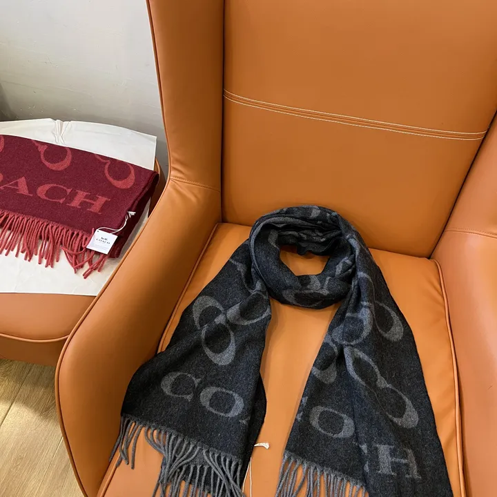 スーパーコピー コーチ マフラー