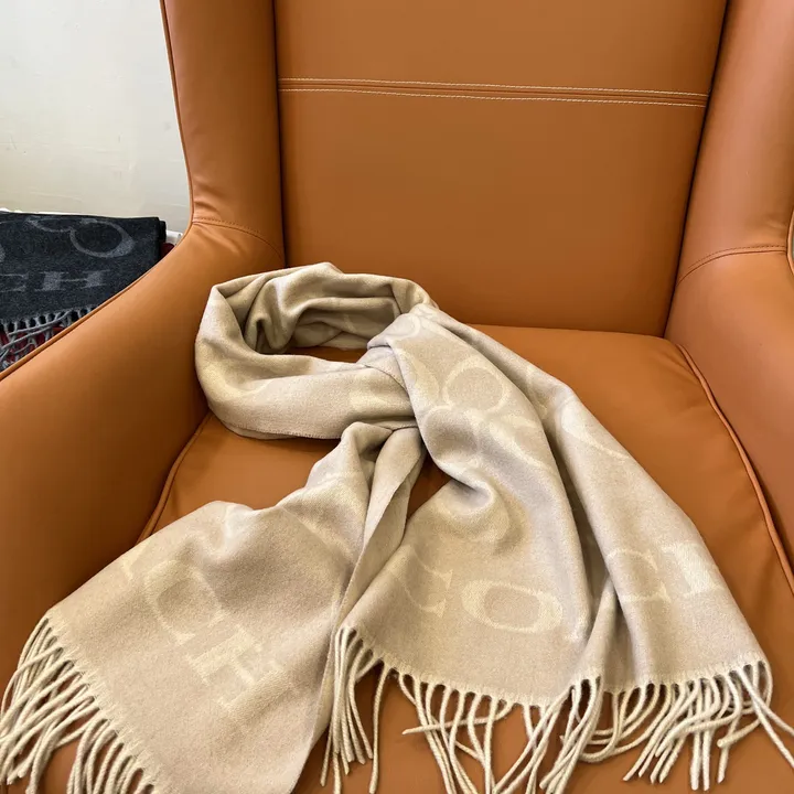 スーパーコピー コーチ マフラー