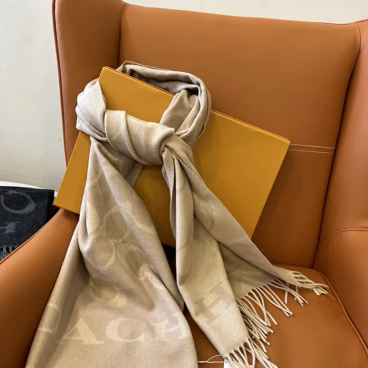 スーパーコピー コーチ マフラー