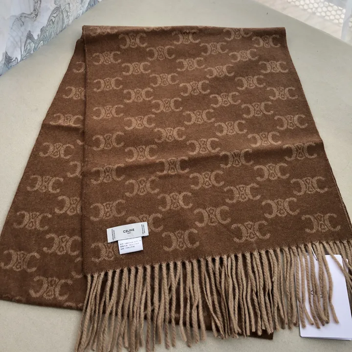 スーパーコピー セリーヌ マフラー