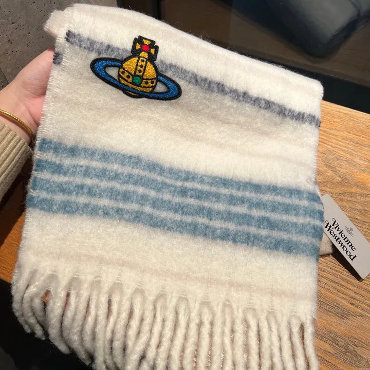 スーパーコピー ヴィヴィアン・ウエストウッド マフラー