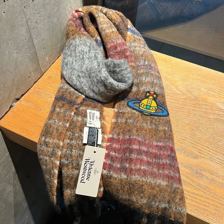 スーパーコピー ヴィヴィアン・ウエストウッド マフラー