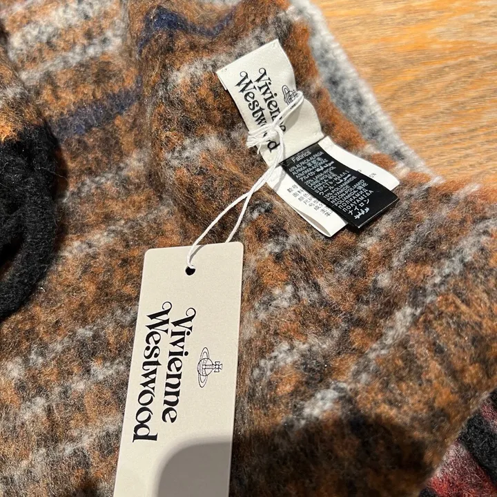 スーパーコピー ヴィヴィアン・ウエストウッド マフラー