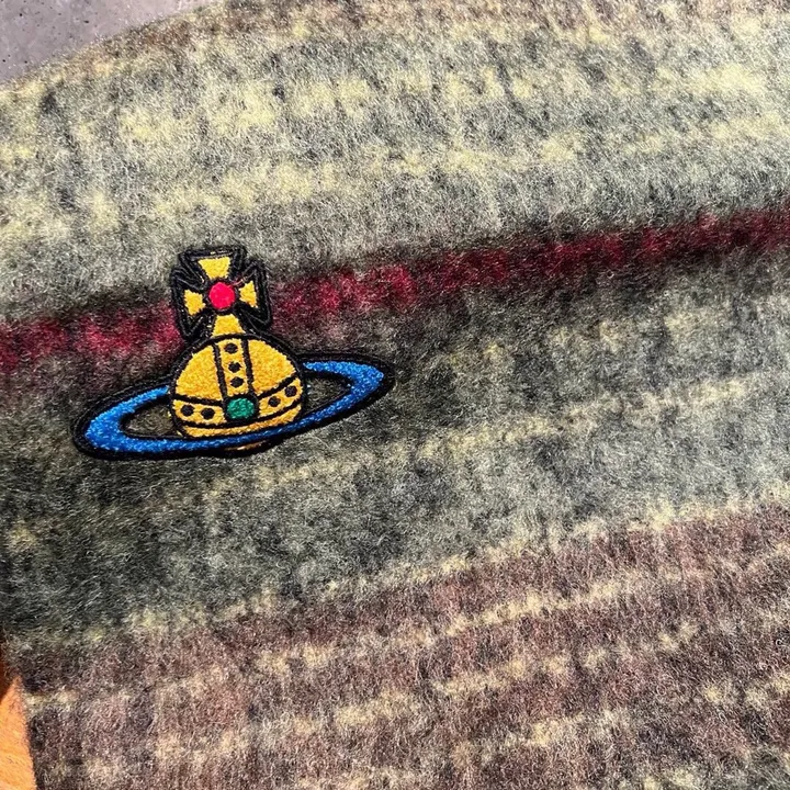 スーパーコピー ヴィヴィアン・ウエストウッド マフラー