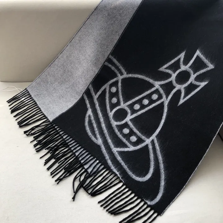 スーパーコピー ヴィヴィアン・ウエストウッド マフラー