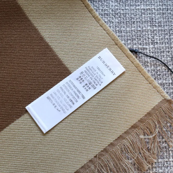 スーパーコピー バーバリー ス マフラー