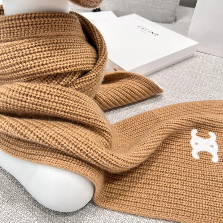 スーパーコピー セリーヌ マフラー