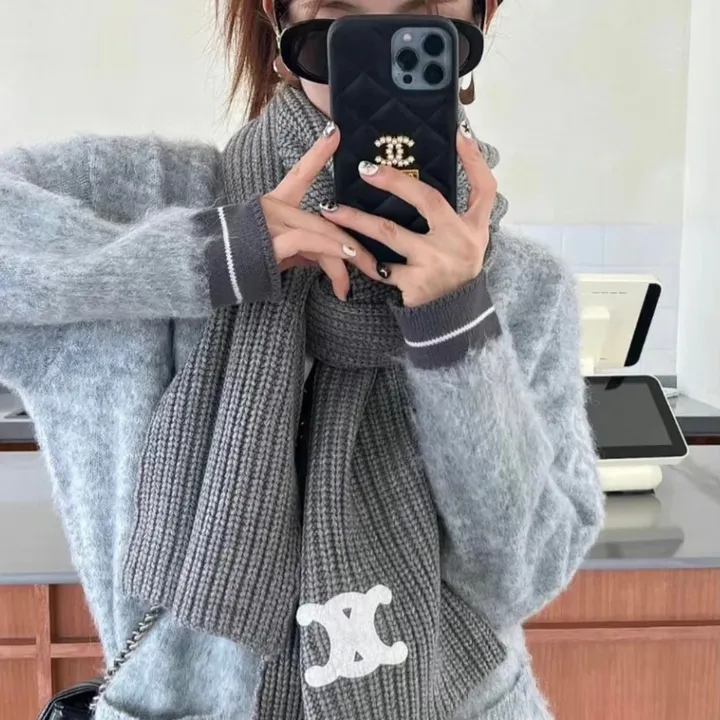 スーパーコピー セリーヌ マフラー