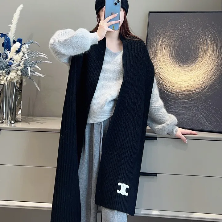 スーパーコピー セリーヌ マフラー