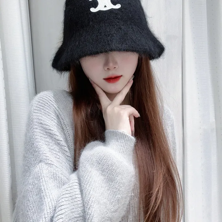 スーパーコピー セリーヌ マフラー