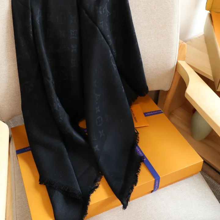 スーパーコピー ルイヴィトン マフラー