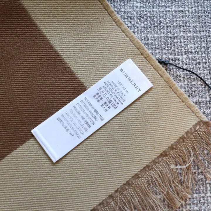 スーパーコピー バーバリー ス マフラー