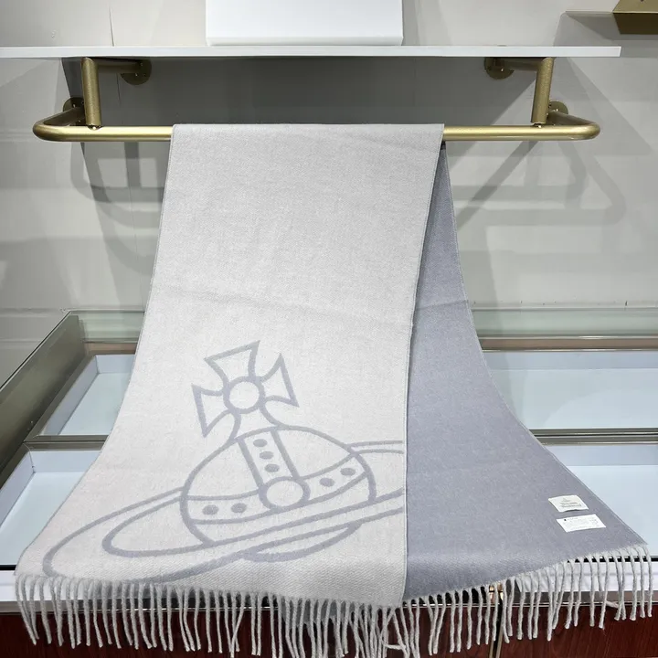 スーパーコピー ヴィヴィアン・ウエストウッド マフラー