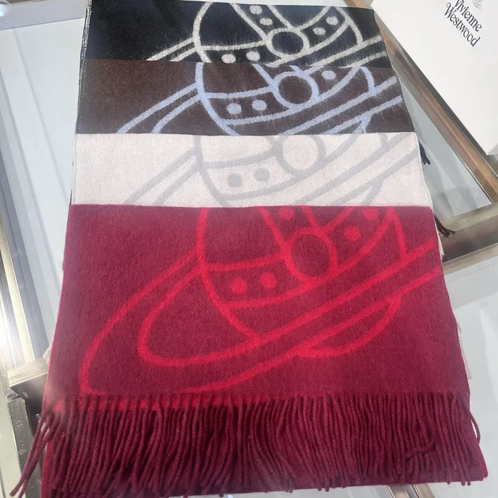 スーパーコピー ヴィヴィアン・ウエストウッド マフラー