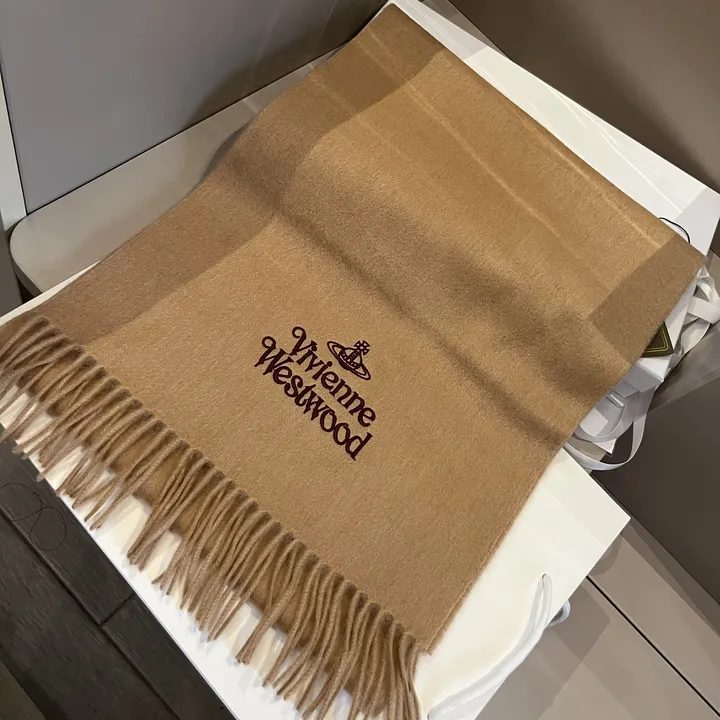 スーパーコピー ヴィヴィアン・ウエストウッド マフラー