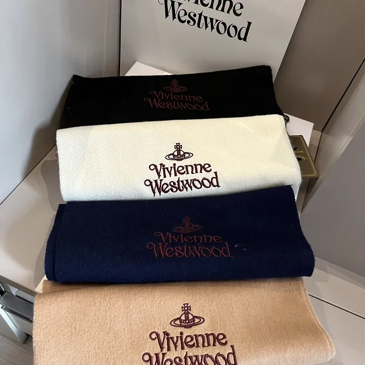 スーパーコピー ヴィヴィアン・ウエストウッド マフラー