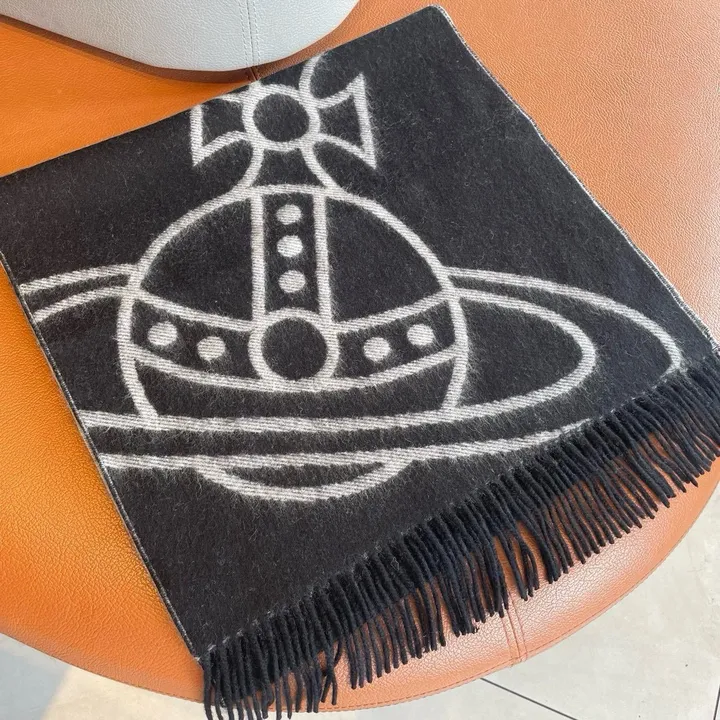 スーパーコピー ヴィヴィアン・ウエストウッド マフラー