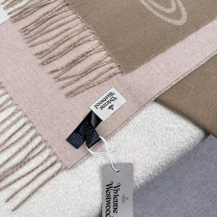 スーパーコピー ヴィヴィアン・ウエストウッド マフラー