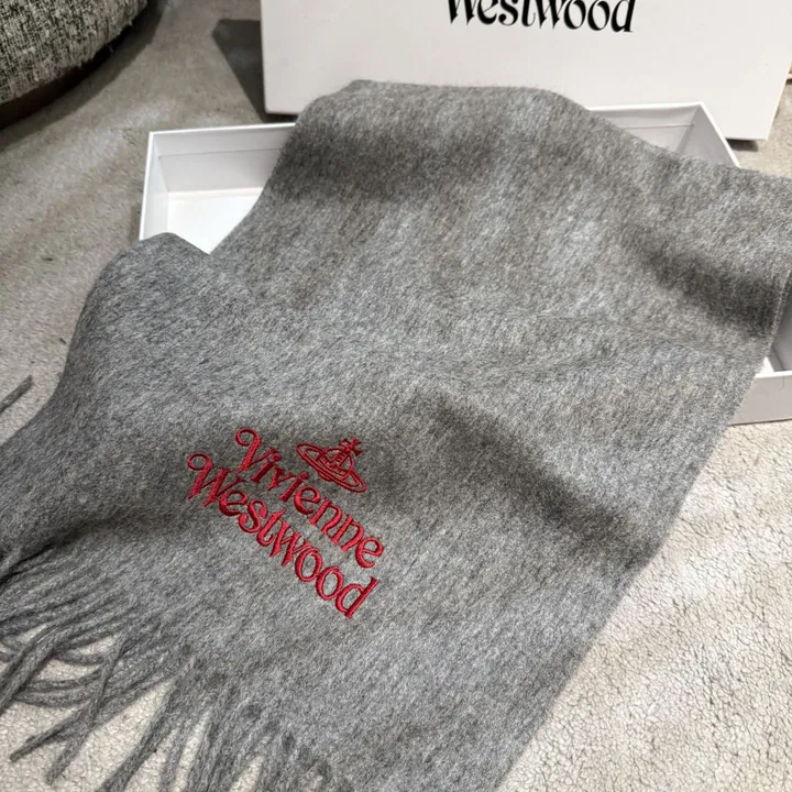 スーパーコピー ヴィヴィアン・ウエストウッド マフラー