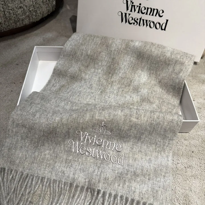 スーパーコピー ヴィヴィアン・ウエストウッド マフラー