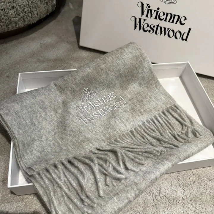 スーパーコピー ヴィヴィアン・ウエストウッド マフラー