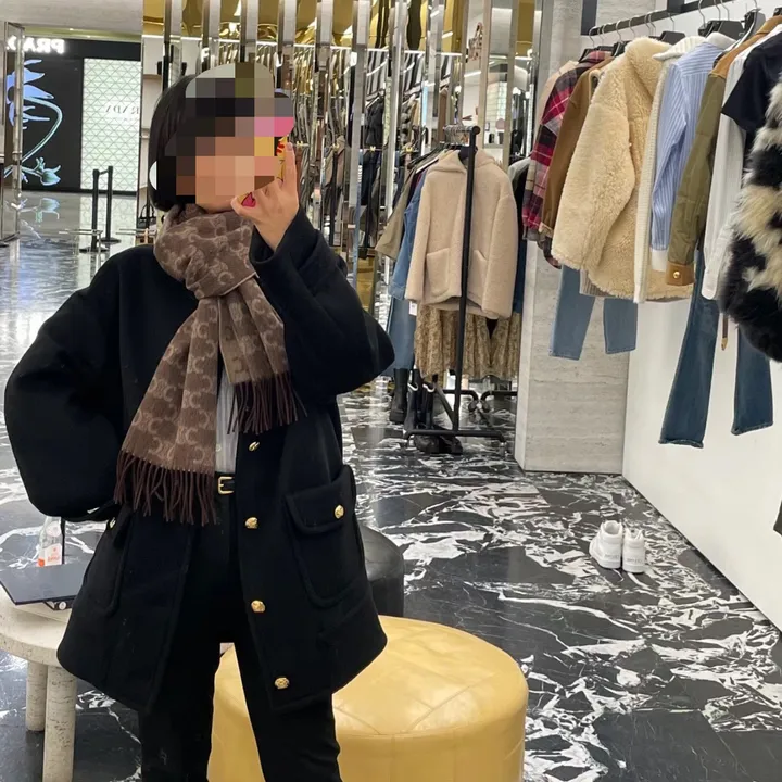 スーパーコピー セリーヌ マフラー