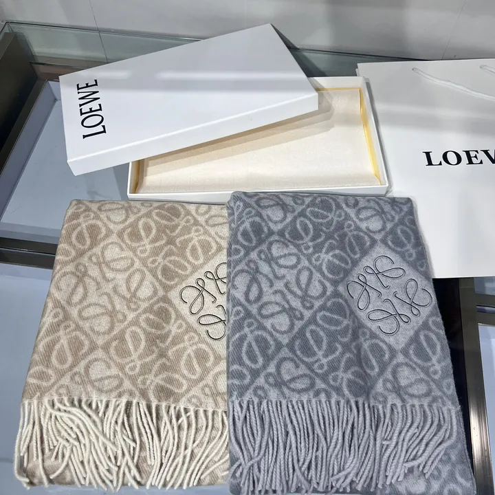 スーパーコピー ロエベ マフラー