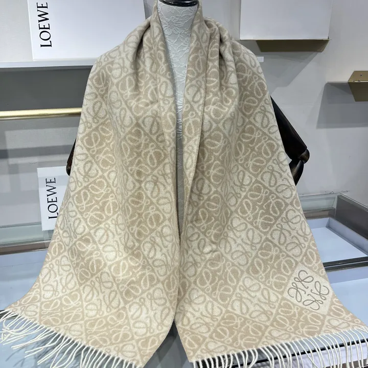 スーパーコピー ロエベ マフラー