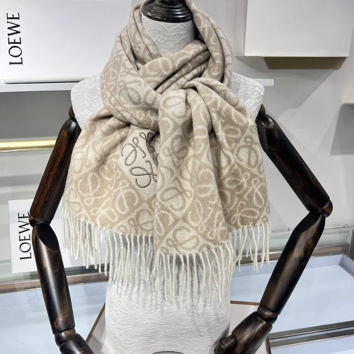 スーパーコピー ロエベ マフラー