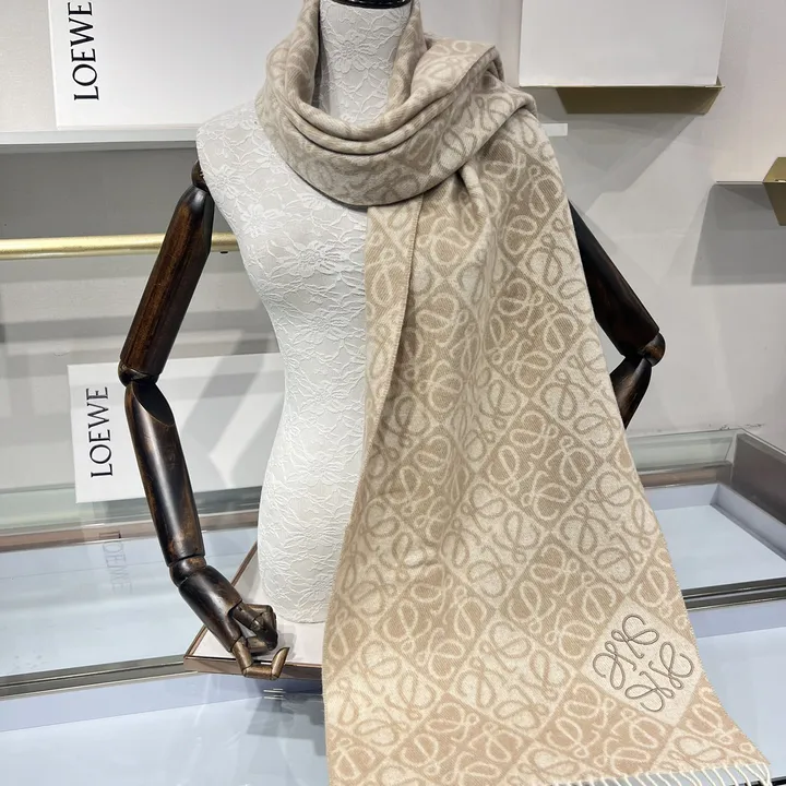 スーパーコピー ロエベ マフラー