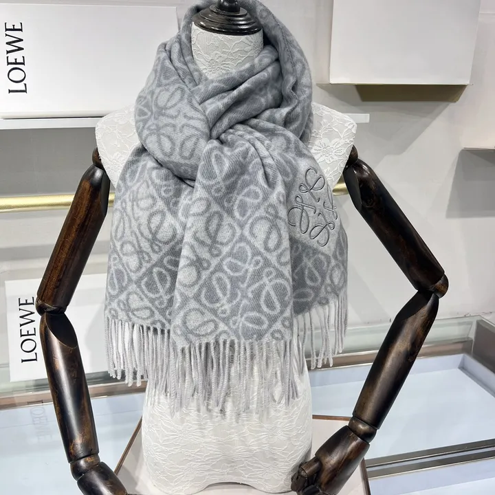 スーパーコピー ロエベ マフラー