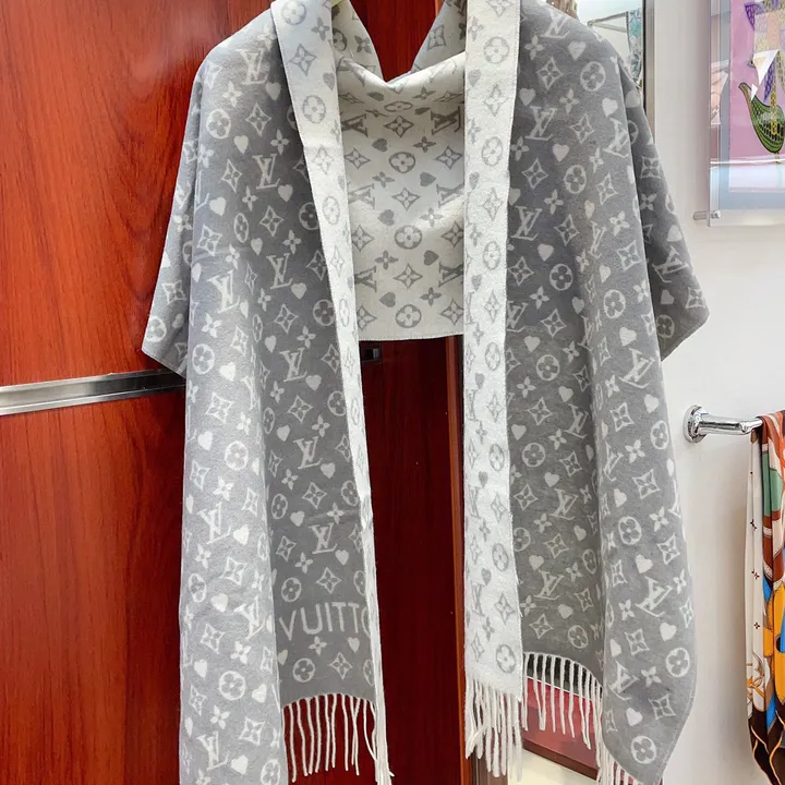 スーパーコピー ルイヴィトン マフラー