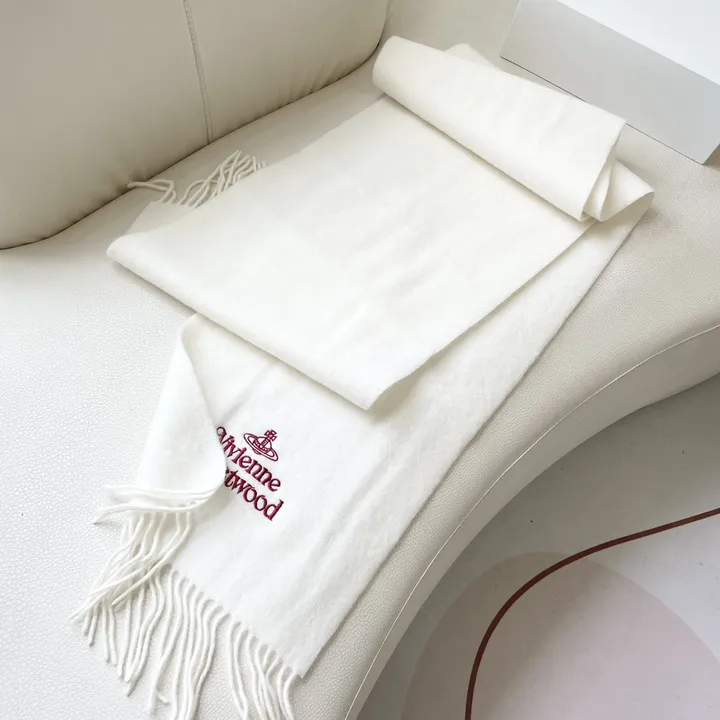 スーパーコピー ヴィヴィアン・ウエストウッド マフラー