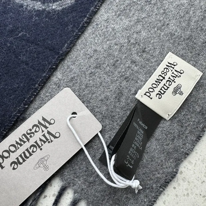 スーパーコピー ヴィヴィアン・ウエストウッド マフラー