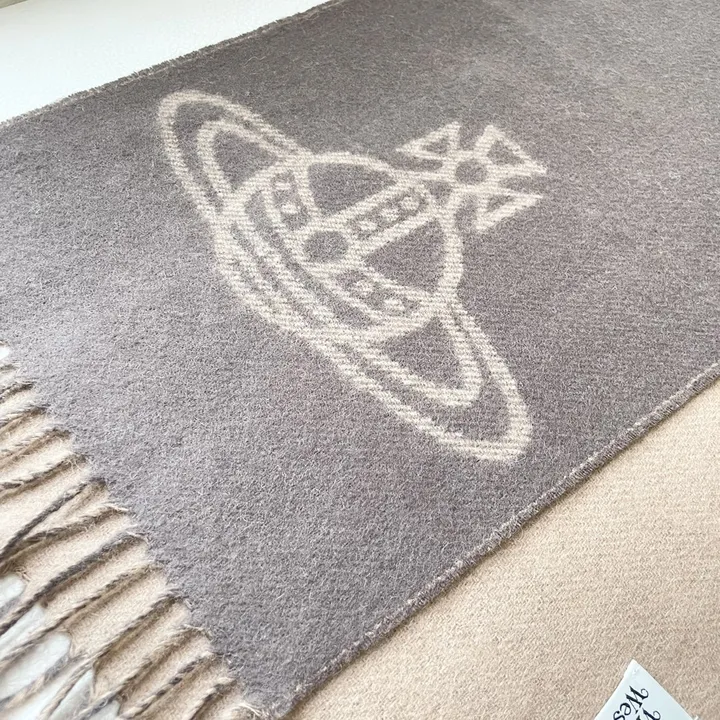 スーパーコピー ヴィヴィアン・ウエストウッド マフラー