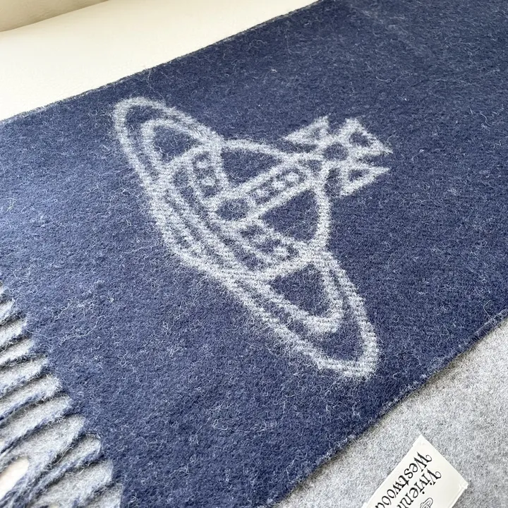 スーパーコピー ヴィヴィアン・ウエストウッド マフラー