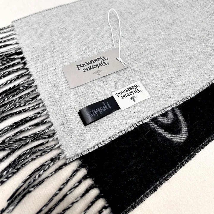 スーパーコピー ヴィヴィアン・ウエストウッド マフラー