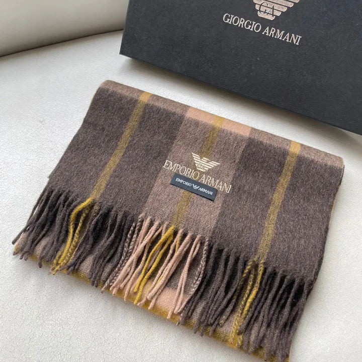 スーパーコピー フェンディ マフラー