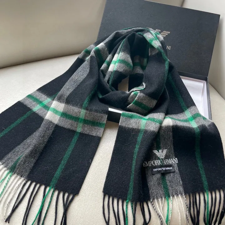 スーパーコピー フェンディ マフラー