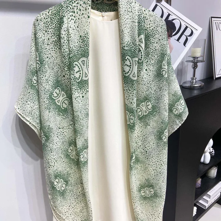 スーパーコピー セリーヌ マフラー