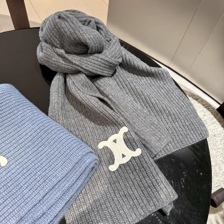 スーパーコピー セリーヌ マフラー