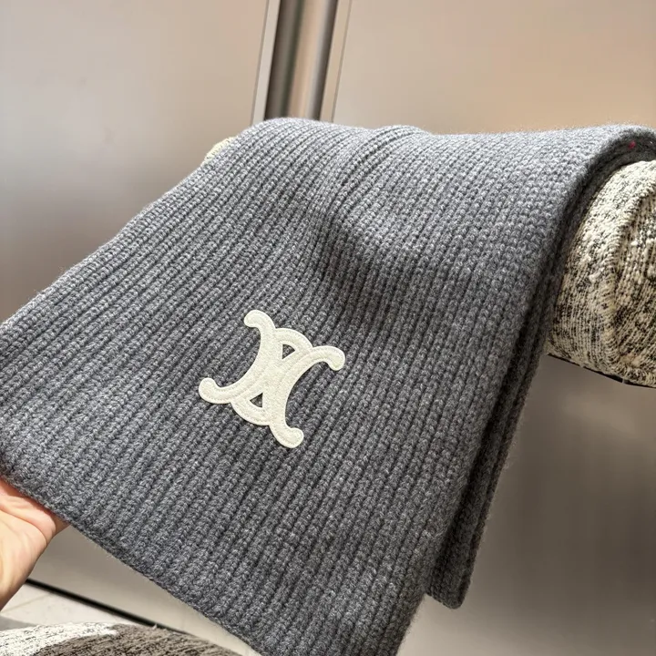 スーパーコピー セリーヌ マフラー