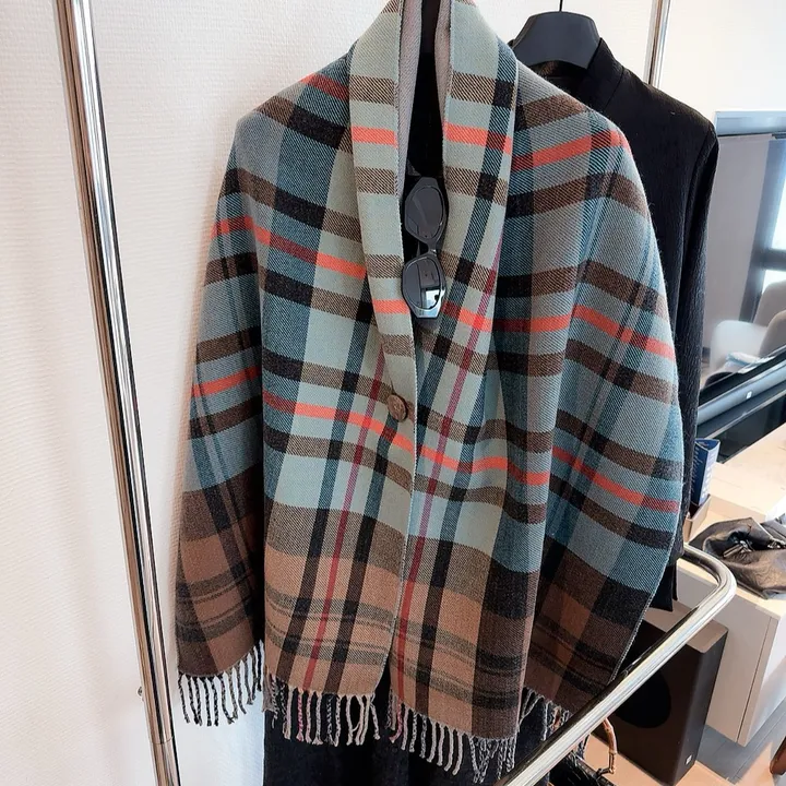 スーパーコピー ヴィヴィアン・ウエストウッド マフラー