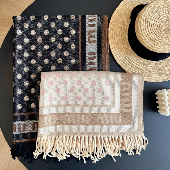 スーパーコピー ミュウミュウ マフラー