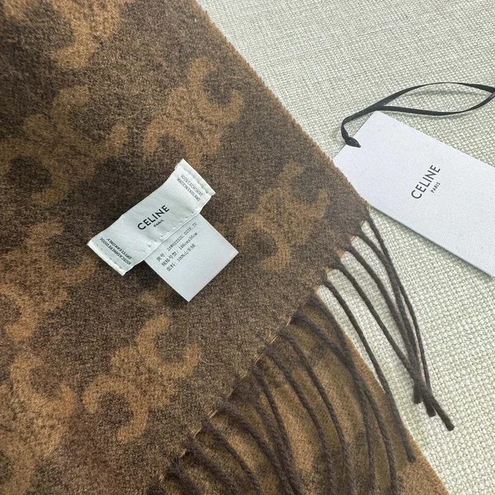 スーパーコピー セリーヌ マフラー