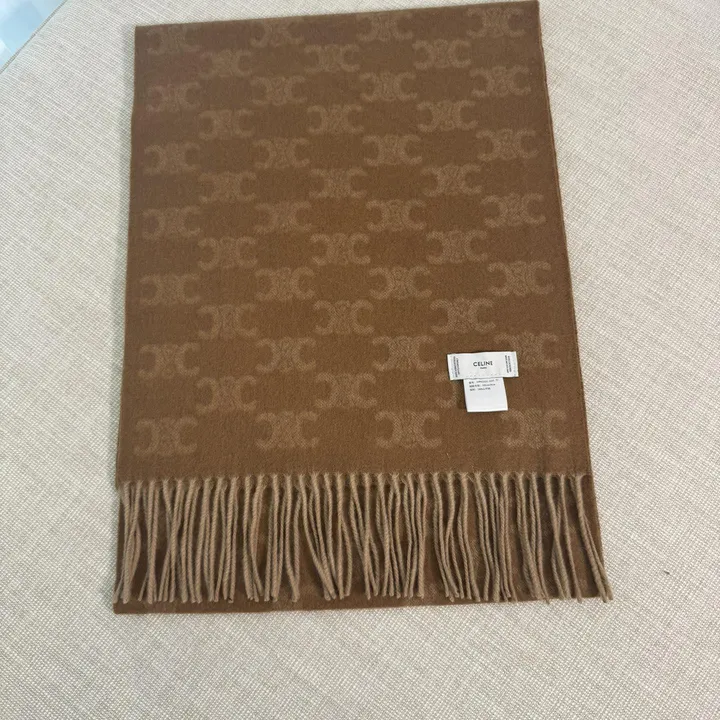 スーパーコピー セリーヌ マフラー