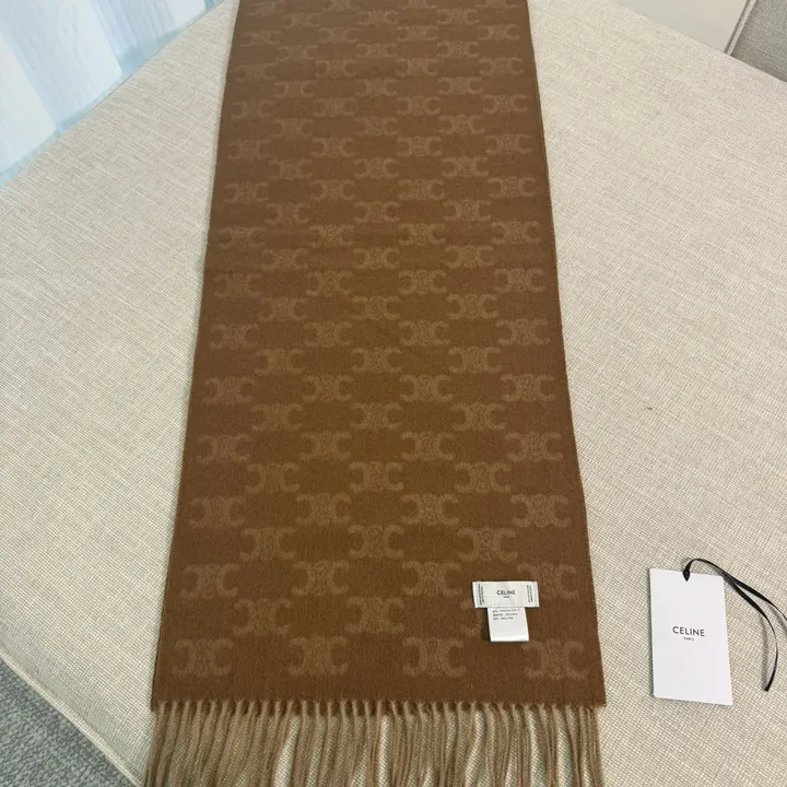 スーパーコピー セリーヌ マフラー